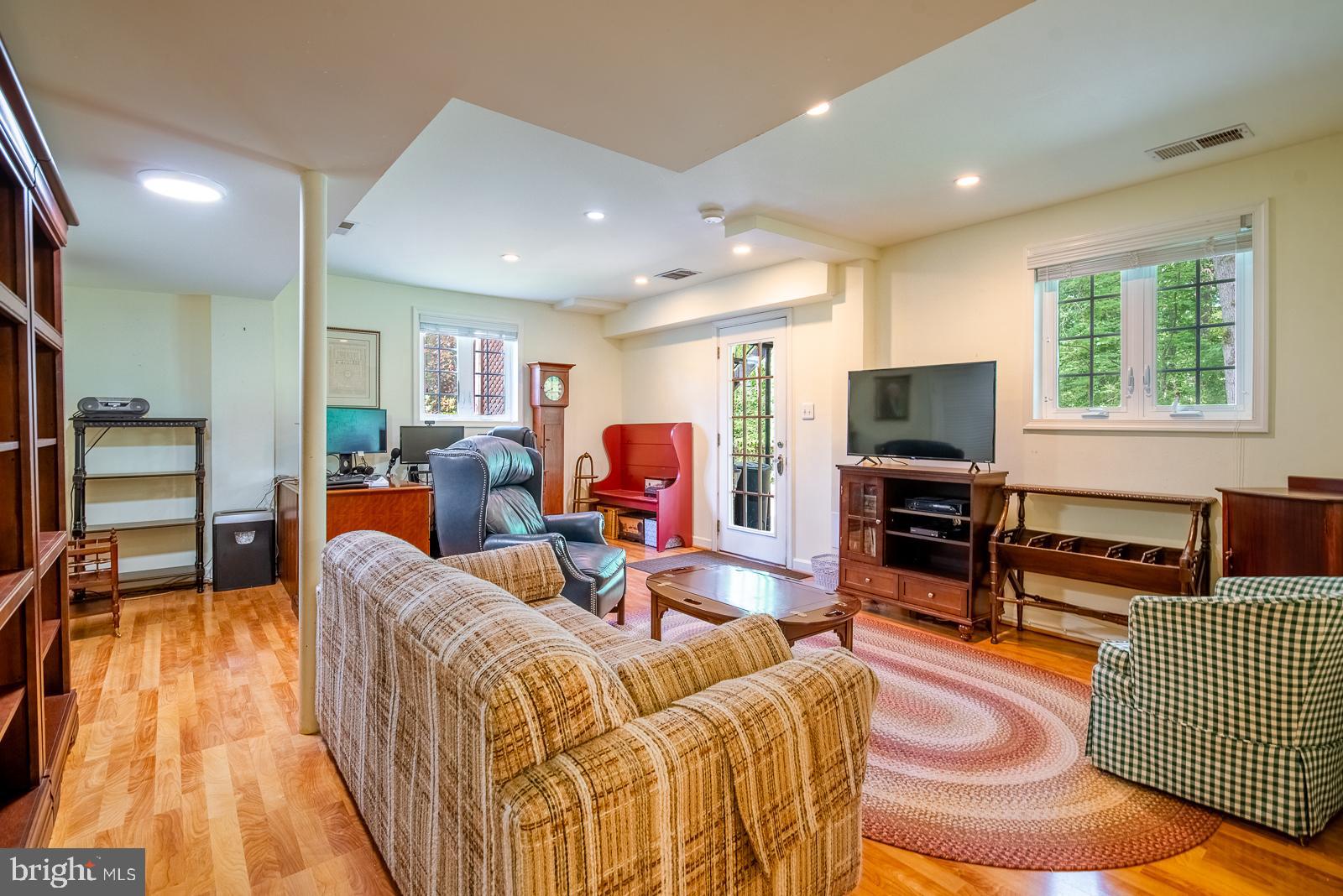 9112 Grist Mill Road Alexandria, VA 22309 - Photo 25 of 35 Light filled lower level
