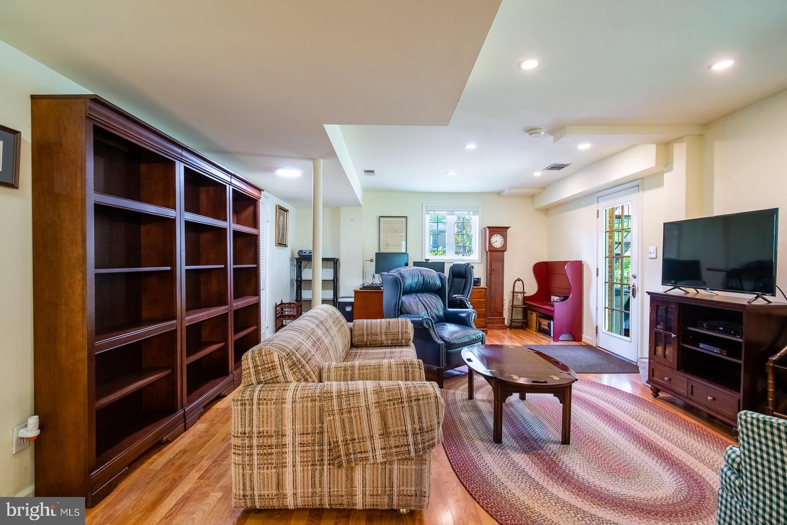 9112 Grist Mill Road Alexandria, VA 22309 - Photo 26 of 35 Walkout basement
