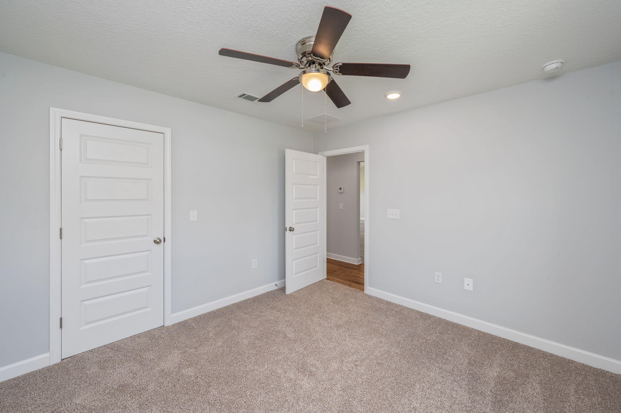 3851 Poverty Creek Road Crestview, FL 32539 - Photo 26 of 32 a view of an empty room and ceiling fan