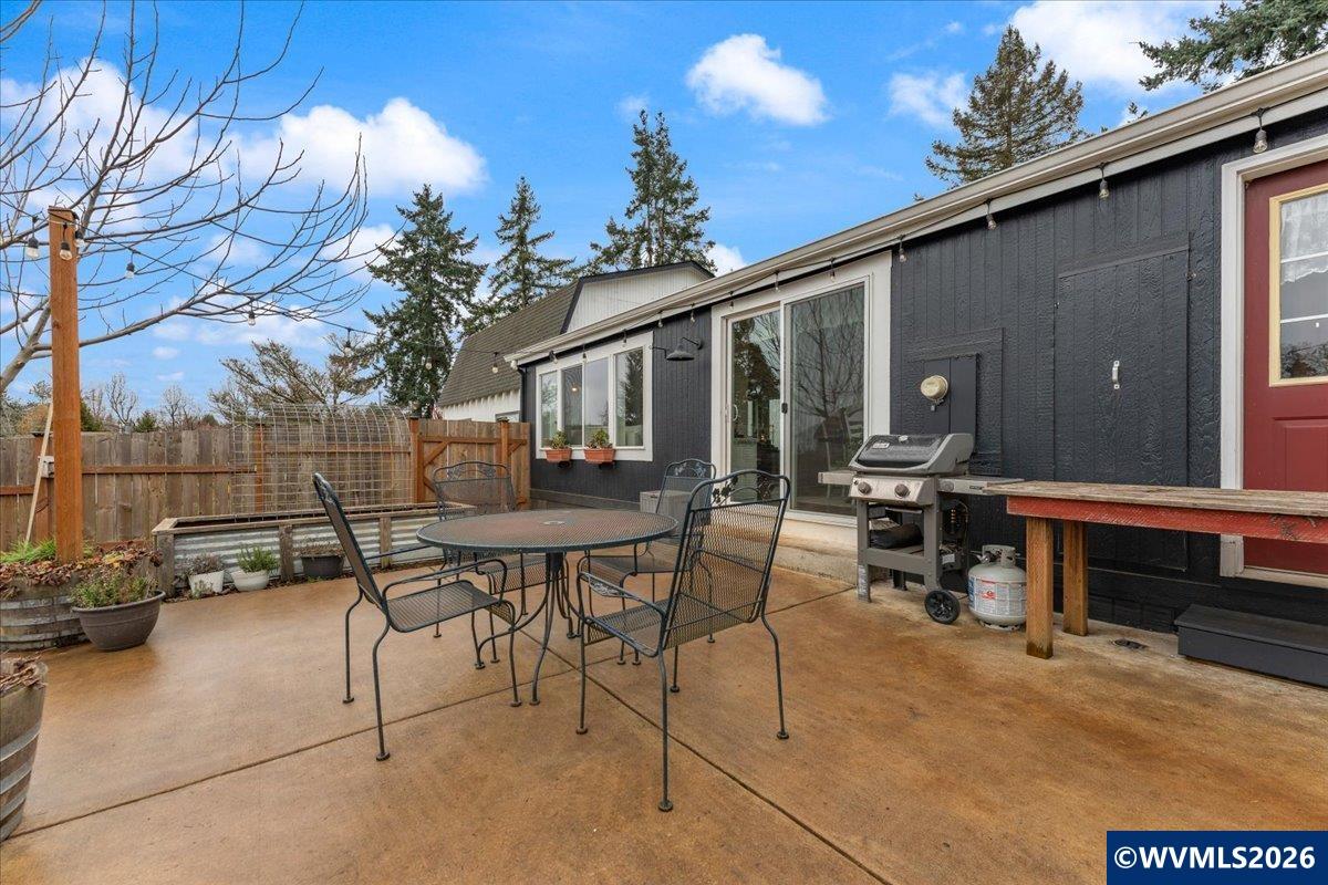 135 Steelhammer Road Silverton, OR 97381 - Photo 34 of 40 Gallery Image 34