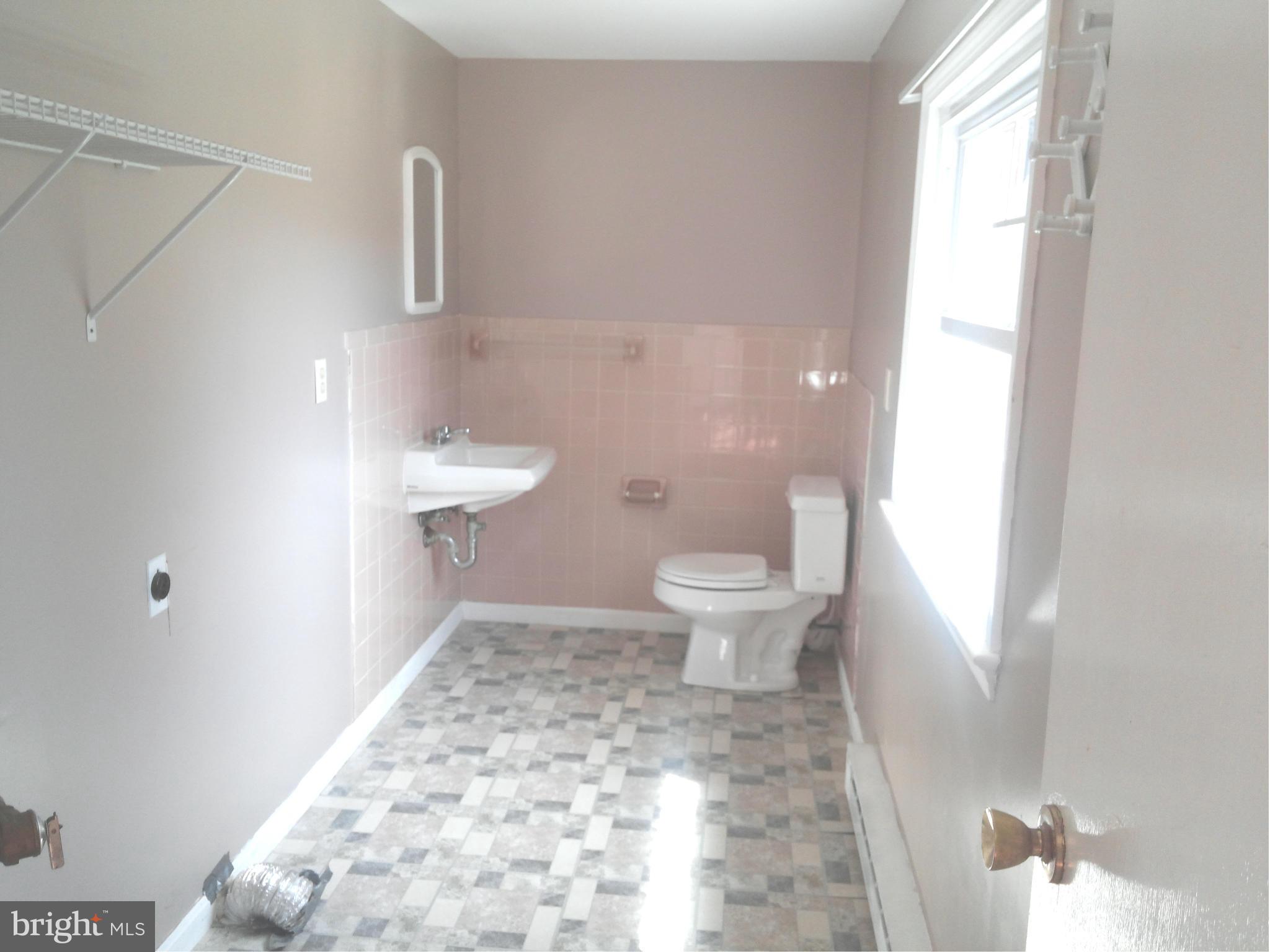 13070 Marsh Road Bealeton, VA 22712 - Photo 20 of 20 Bath