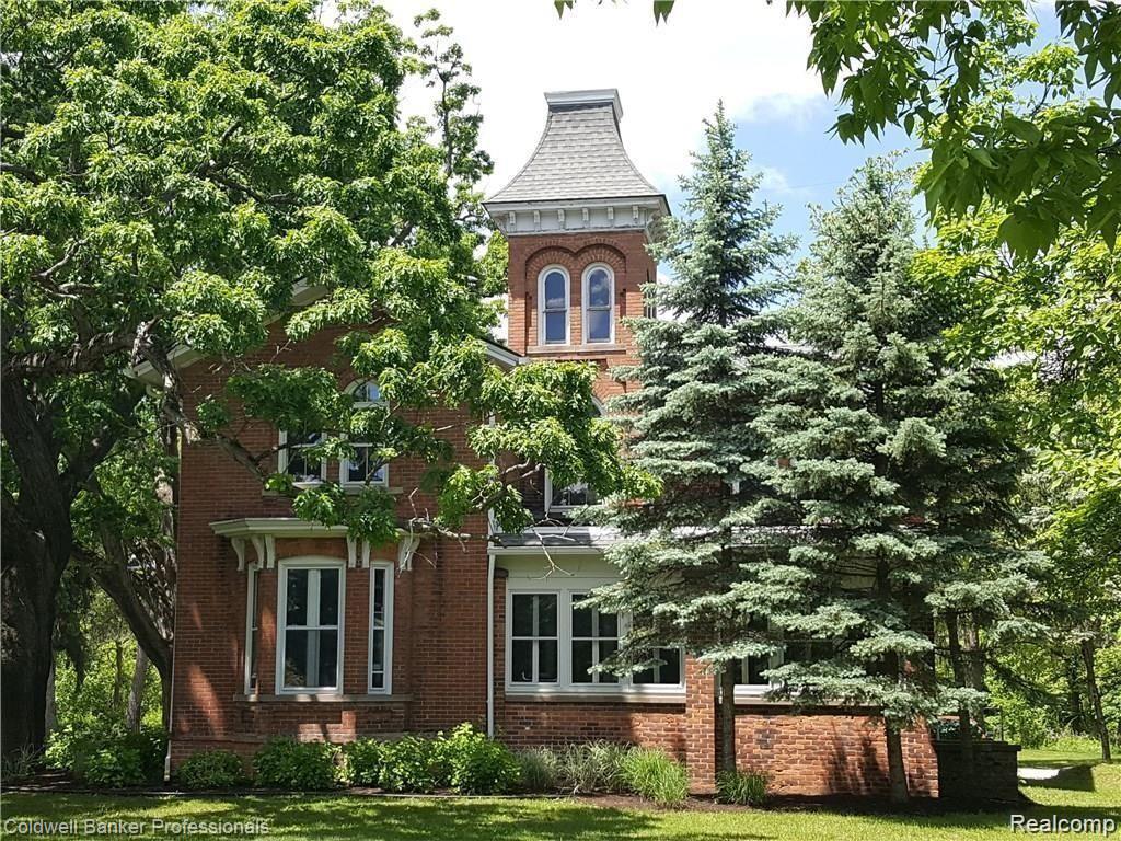 3590 Orchard Lake Road West Bloomfield, MI 48324 - Photo 1 of 34