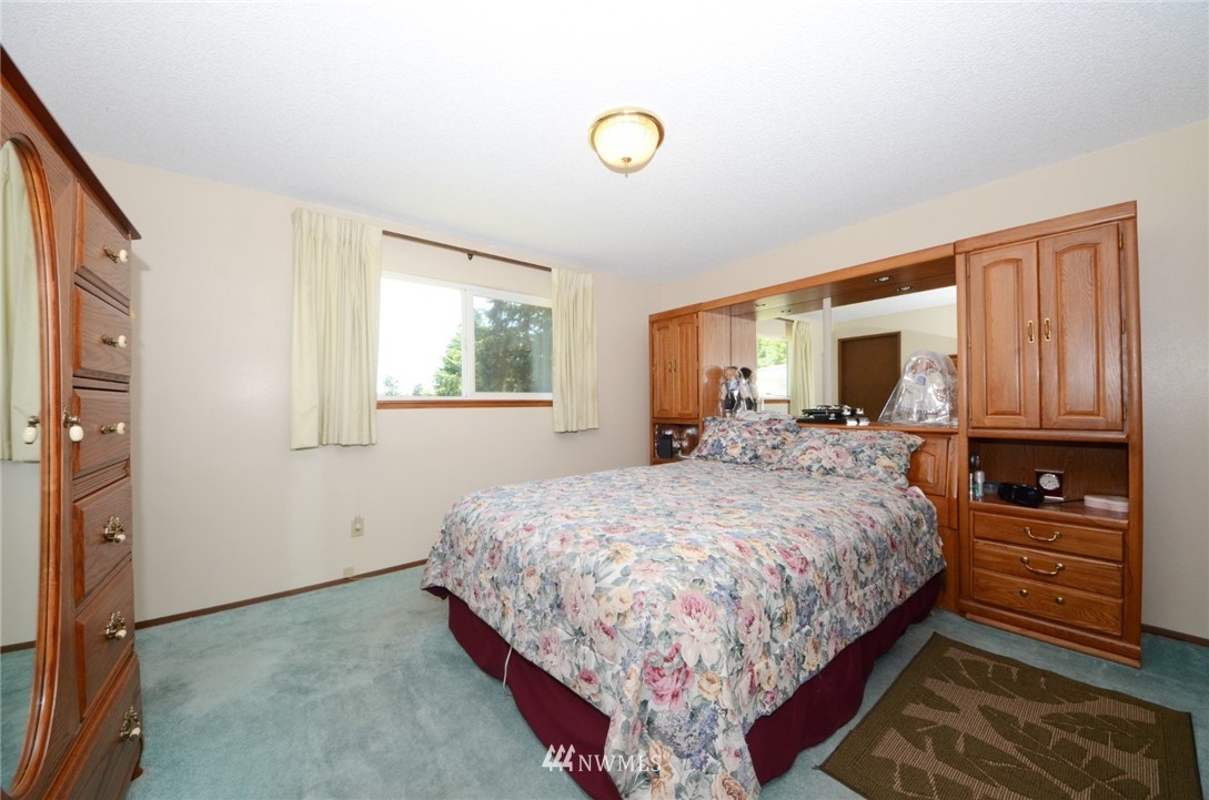 8739 178th Avenue Southwest Rochester, WA 98579 - Photo 11 of 26