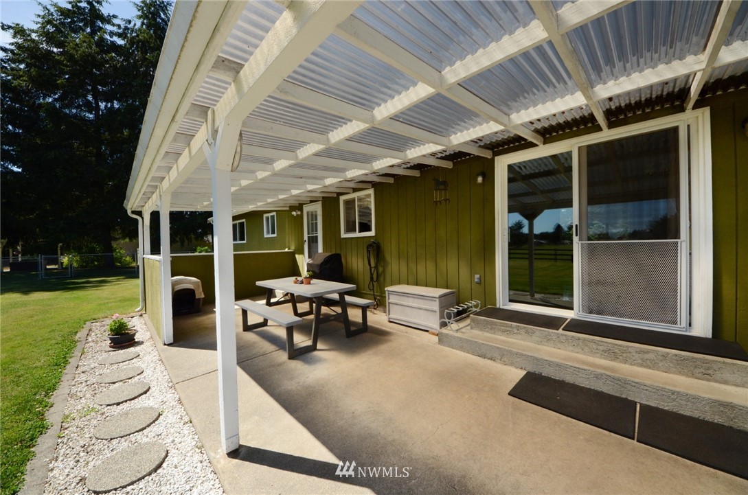 8739 178th Avenue Southwest Rochester, WA 98579 - Photo 16 of 26