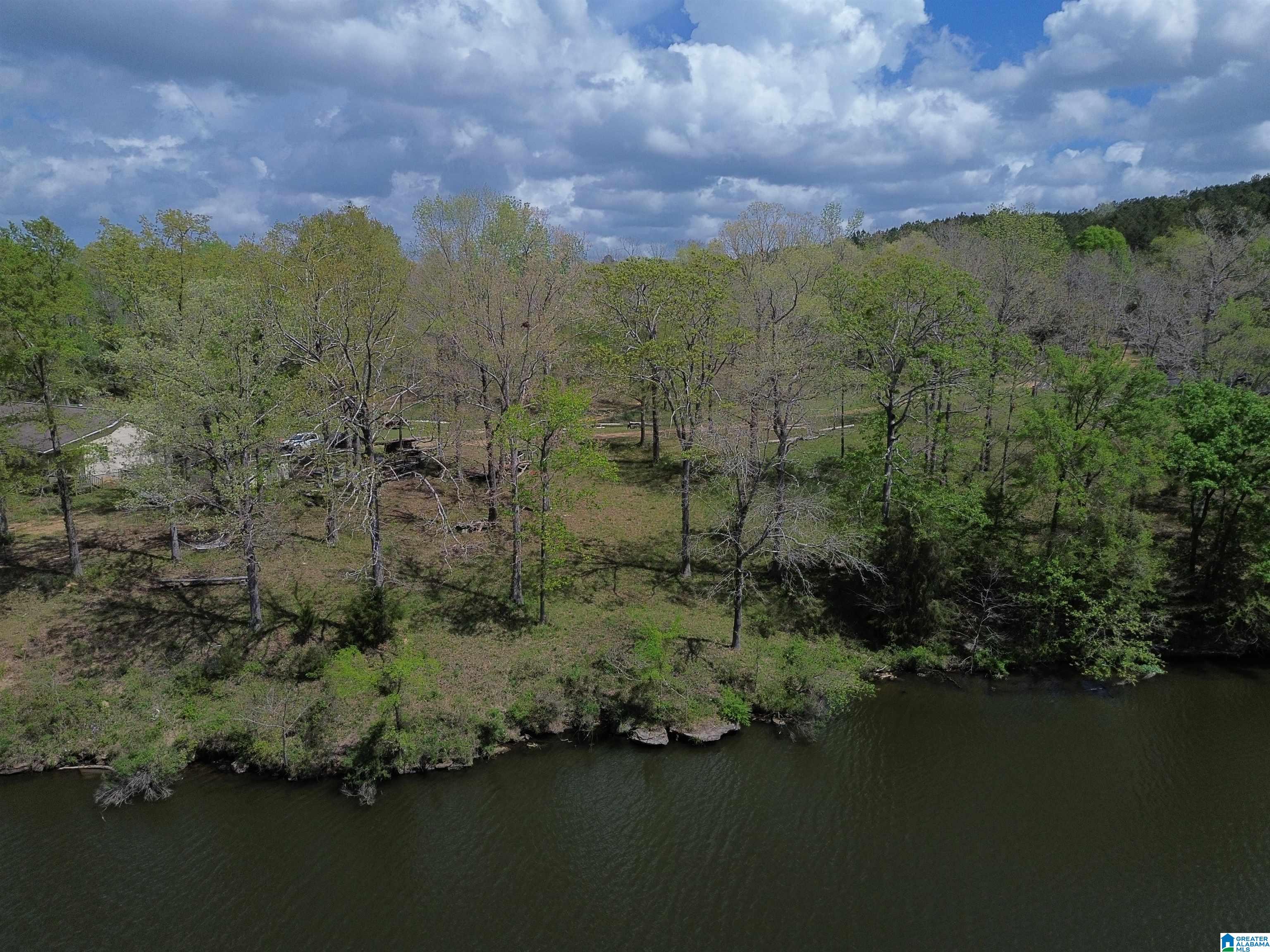 304 Barnes Road, Unit 2 Bessemer, AL 35023 - Photo 3 of 8