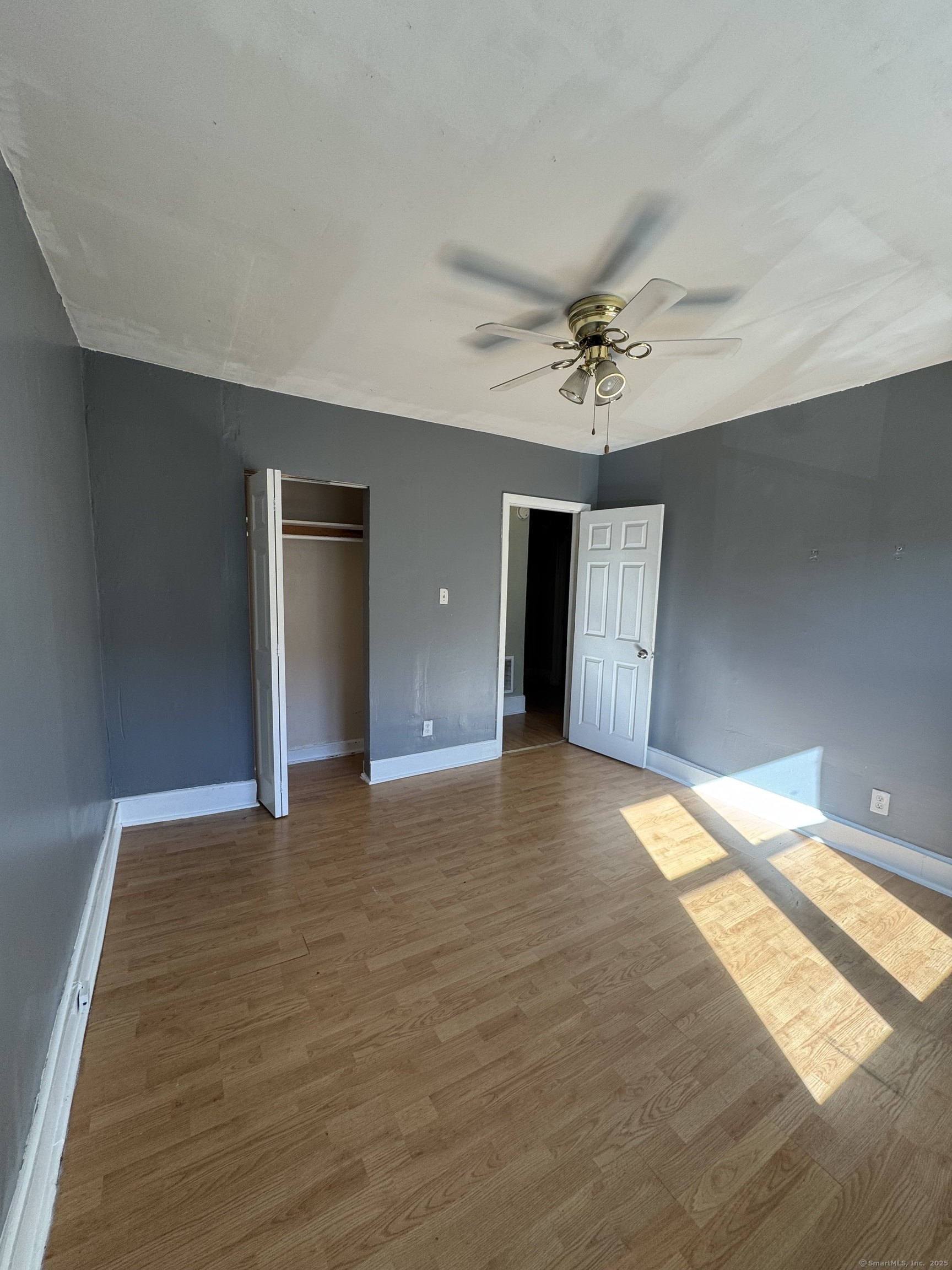 731 George Street New Haven, CT 06511 - Photo 10 of 25 a view of an empty room with a window