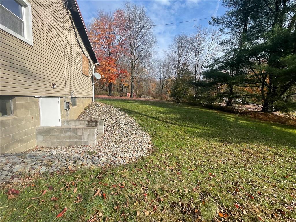 322 Hosack Road Jackson Center, PA 16133 - Photo 3 of 5