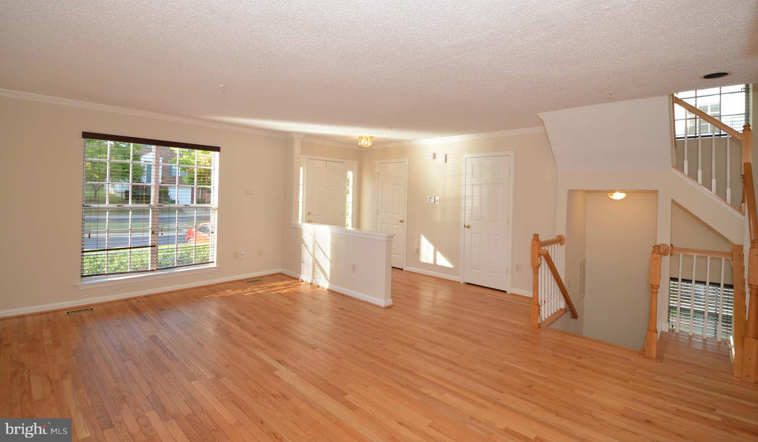2124 Blue Knob Terrace Silver Spring, MD 20906 - Photo 3 of 22 Living Room