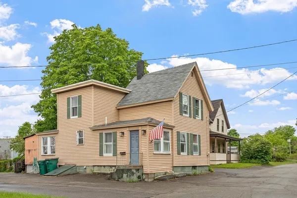 $349,900 | 77 Mack Road, Fitchburg, MA 01420