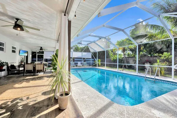 $5,500 | 1104 Northwest 12th Terrace, Stuart, FL 34994