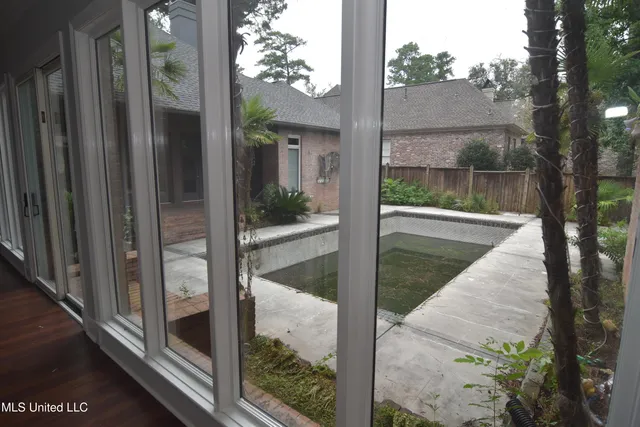 $449,900 | 523 Heatherstone Court, Ridgeland, MS 39157