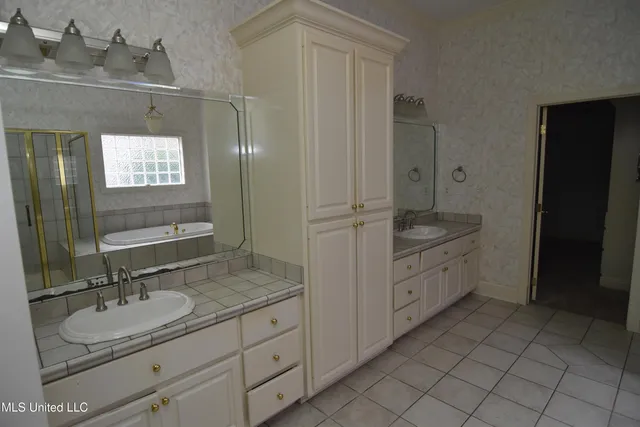 $449,900 | 523 Heatherstone Court, Ridgeland, MS 39157