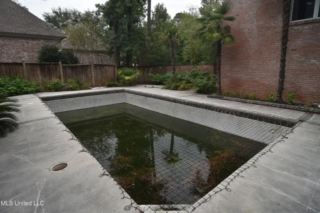 $449,900 | 523 Heatherstone Court, Ridgeland, MS 39157