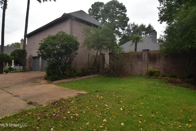 $449,900 | 523 Heatherstone Court, Ridgeland, MS 39157