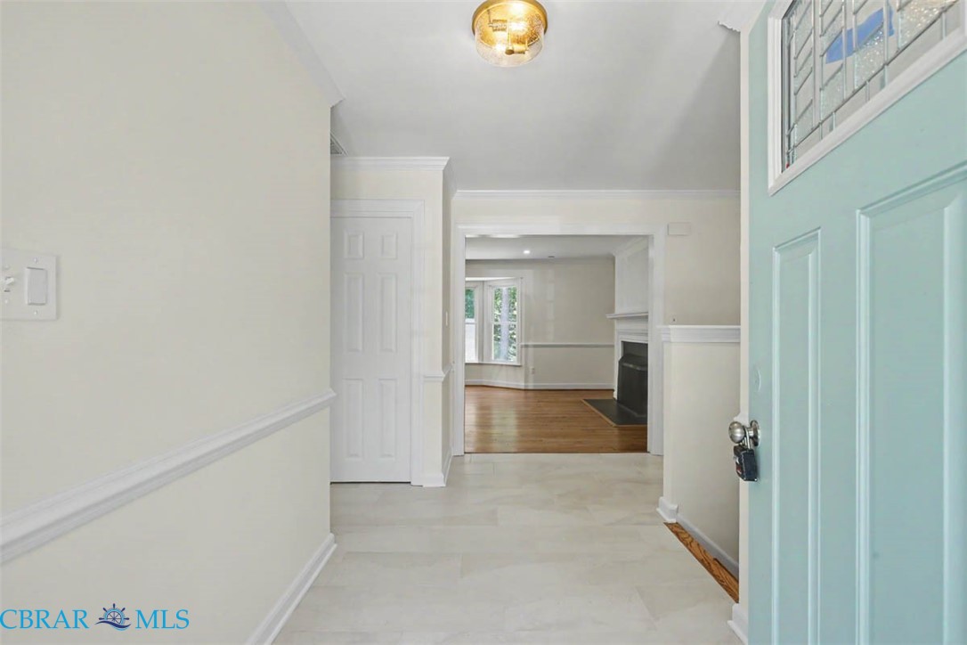 110 Artillery Road Yorktown, VA 23692 - Photo 5 of 39
