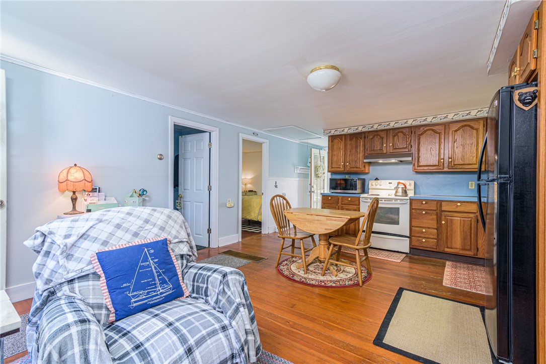 223 Mautucket Road South Kingstown, RI 02879 - Photo 5 of 21 Gallery Image 5