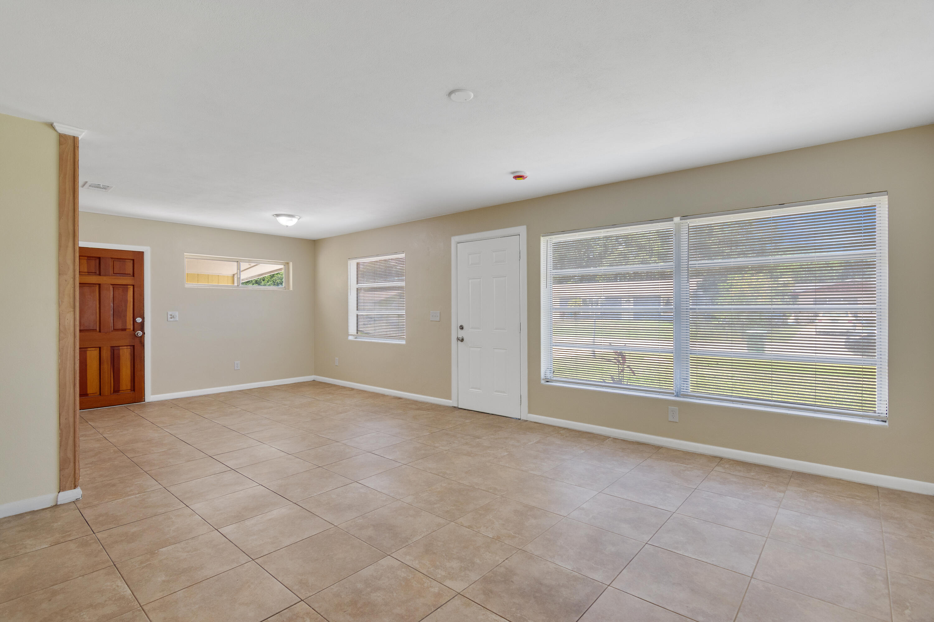 7707 James Road Fort Pierce, FL 34951 - Photo 12 of 32 Image00018