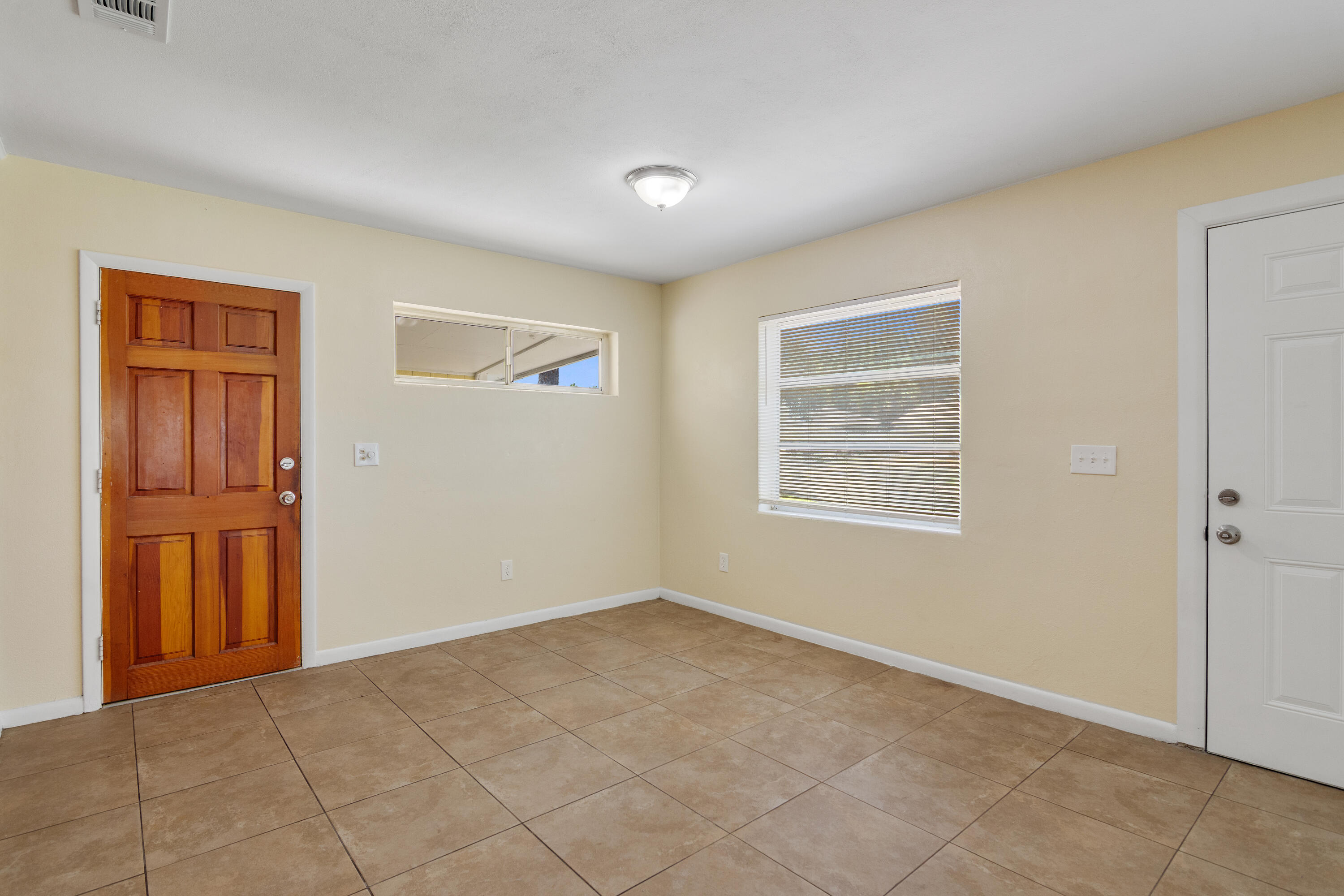 7707 James Road Fort Pierce, FL 34951 - Photo 14 of 32 Image00020