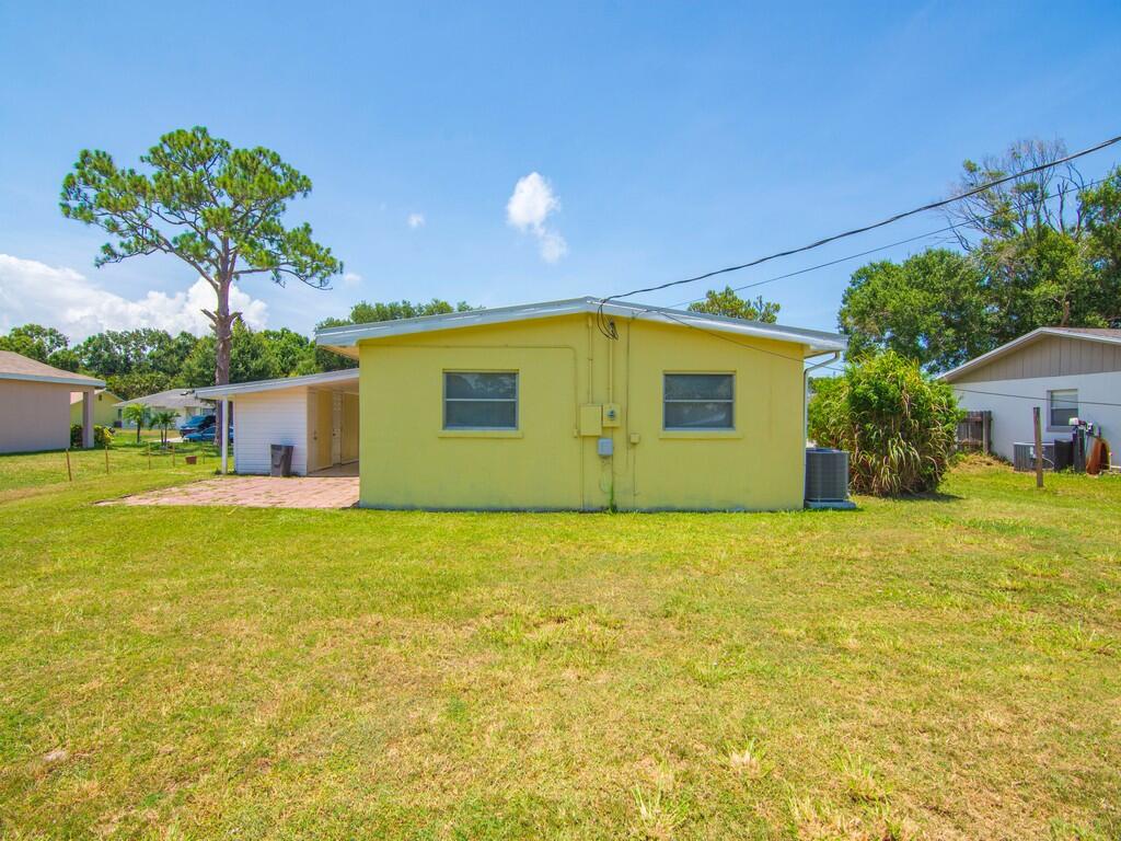 7707 James Road Fort Pierce, FL 34951 - Photo 29 of 32 Resized010