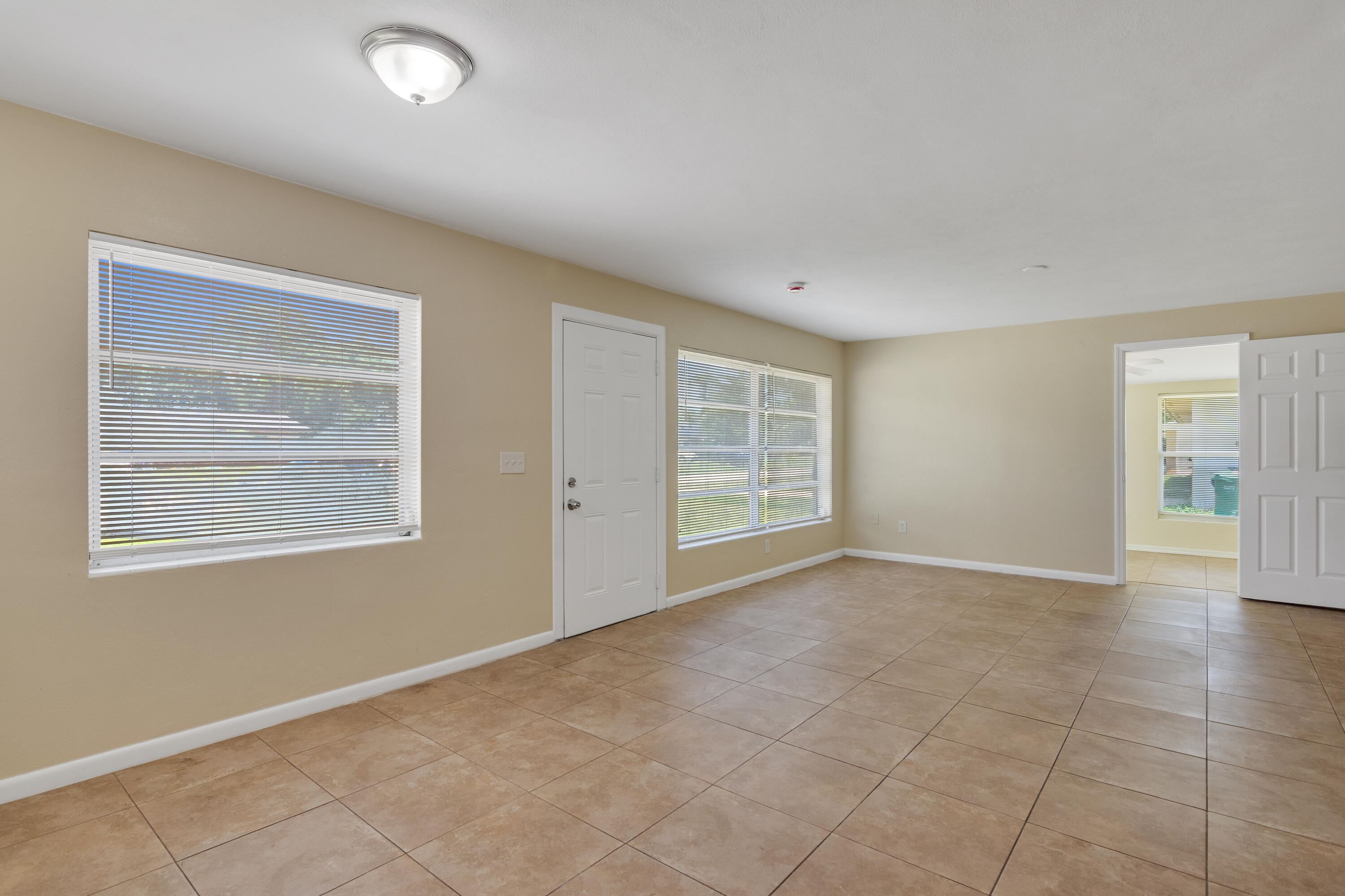 7707 James Road Fort Pierce, FL 34951 - Photo 10 of 32 Image00016