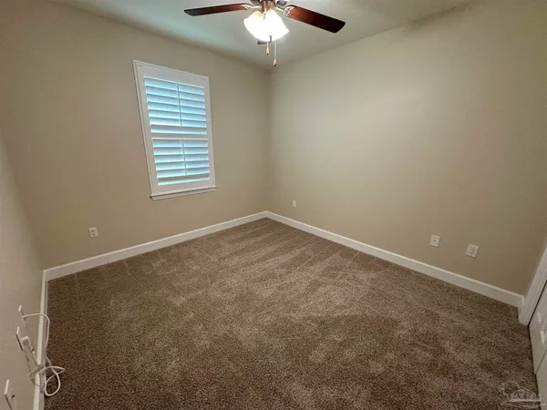 $1,950 | 3505 Mossy Oak Villas Circle, Pensacola, FL 32514