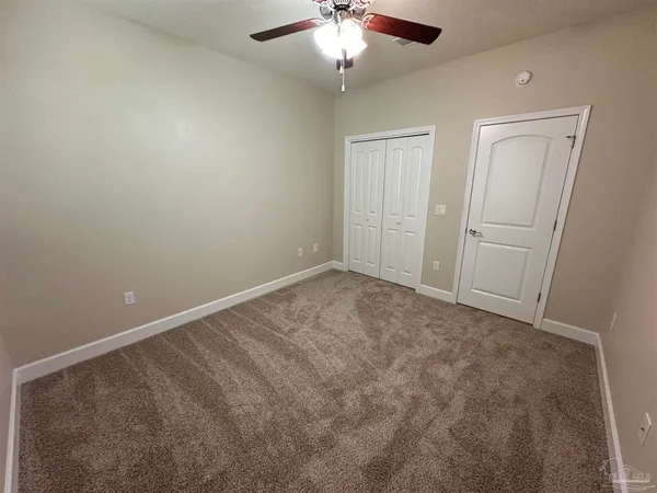 $1,950 | 3505 Mossy Oak Villas Circle, Pensacola, FL 32514