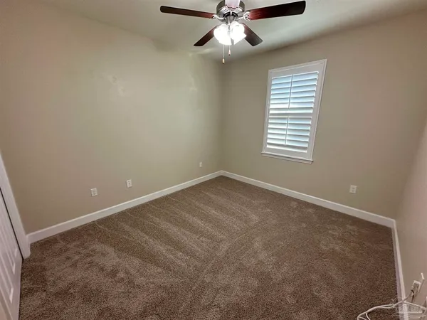 $1,950 | 3505 Mossy Oak Villas Circle, Pensacola, FL 32514
