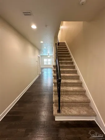 $1,950 | 3505 Mossy Oak Villas Circle, Pensacola, FL 32514