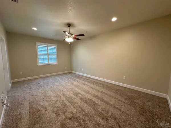 $1,950 | 3505 Mossy Oak Villas Circle, Pensacola, FL 32514