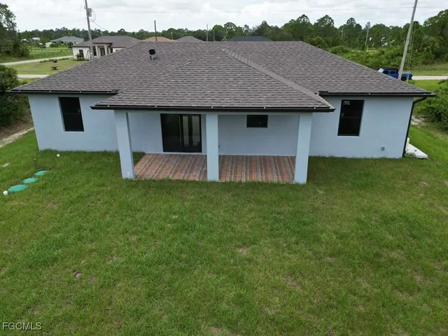 $1,850 | 1043 Eisenhower Boulevard, Lehigh Acres, FL 33974