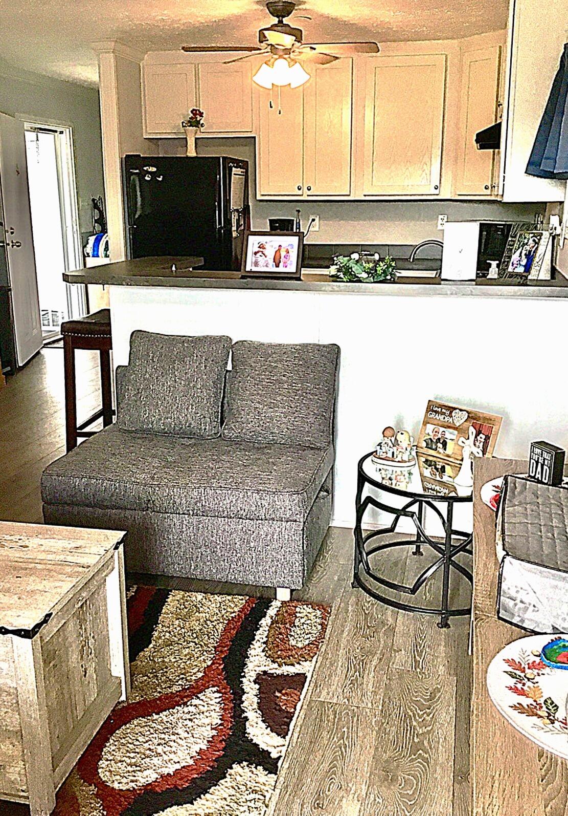 234 Peacock Street Fort Pierce, FL 34982 - Photo 4 of 33 LR 3