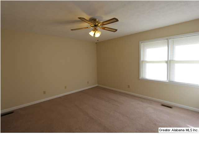 104 Shamrock Road Anniston, AL 36207 - Photo 6 of 31 Gallery Image 6