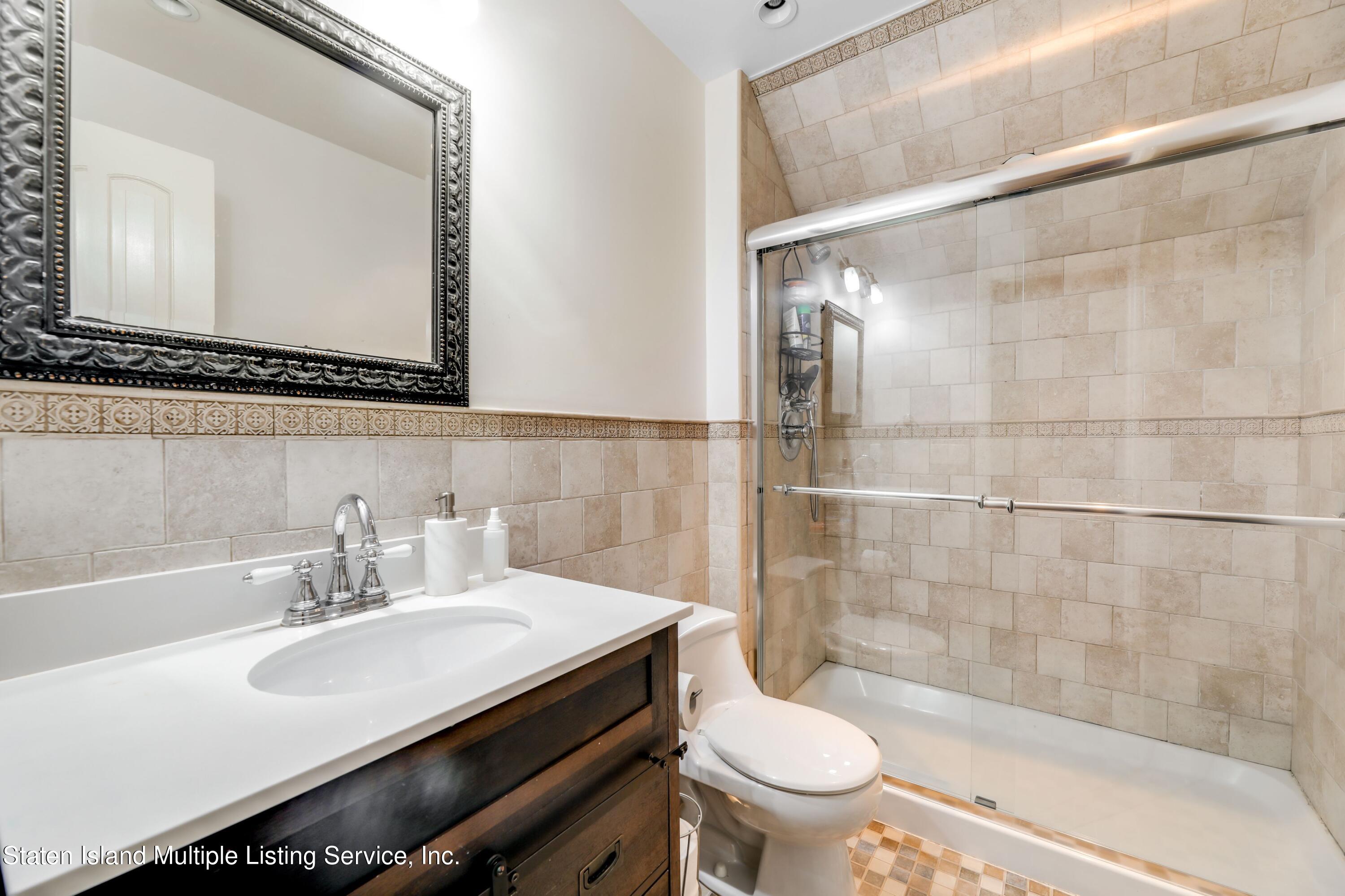 255 Benedict Road Staten Island, NY 10304 - Photo 17 of 38 #16