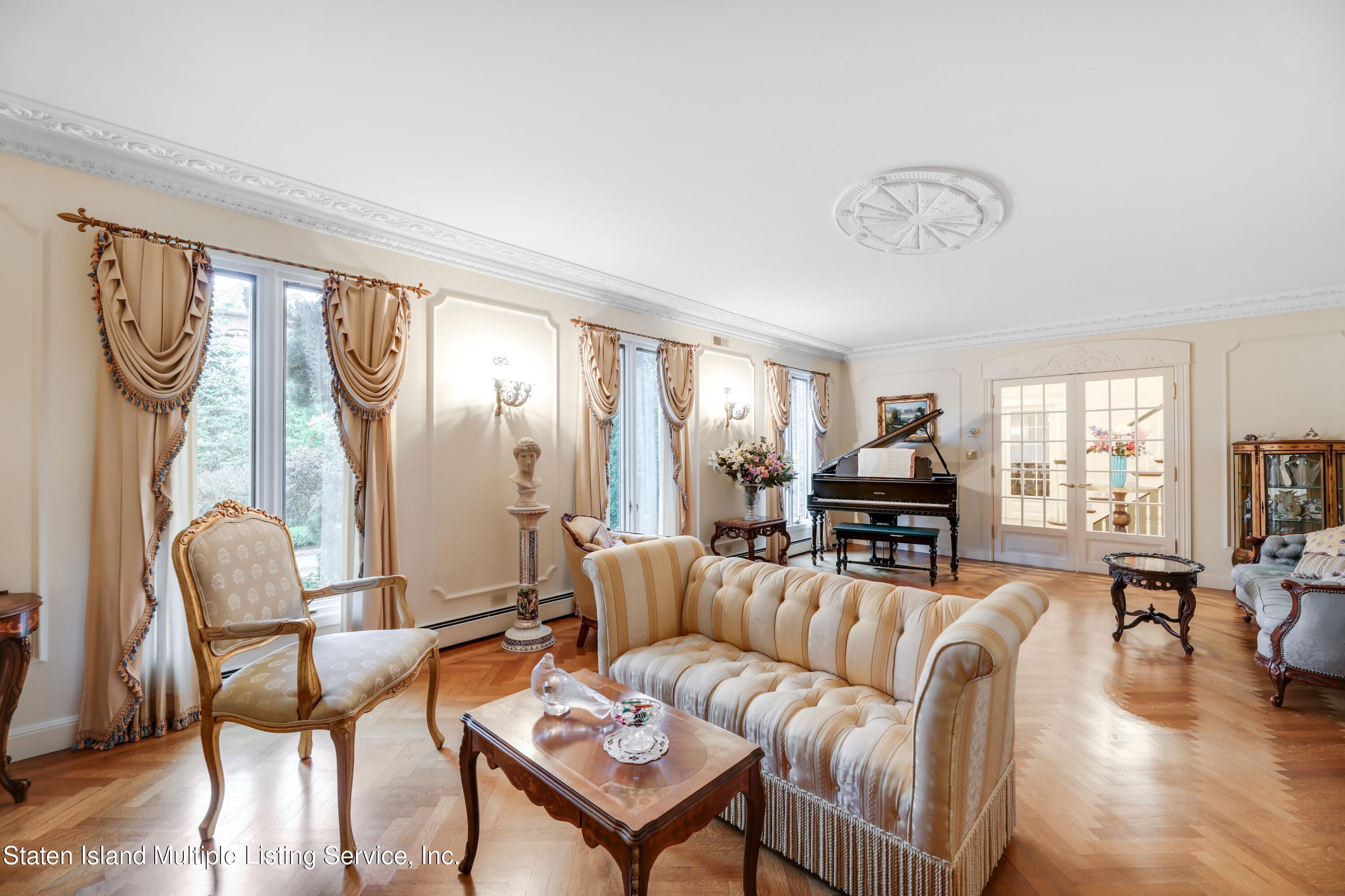 255 Benedict Road Staten Island, NY 10304 - Photo 33 of 38 #33
