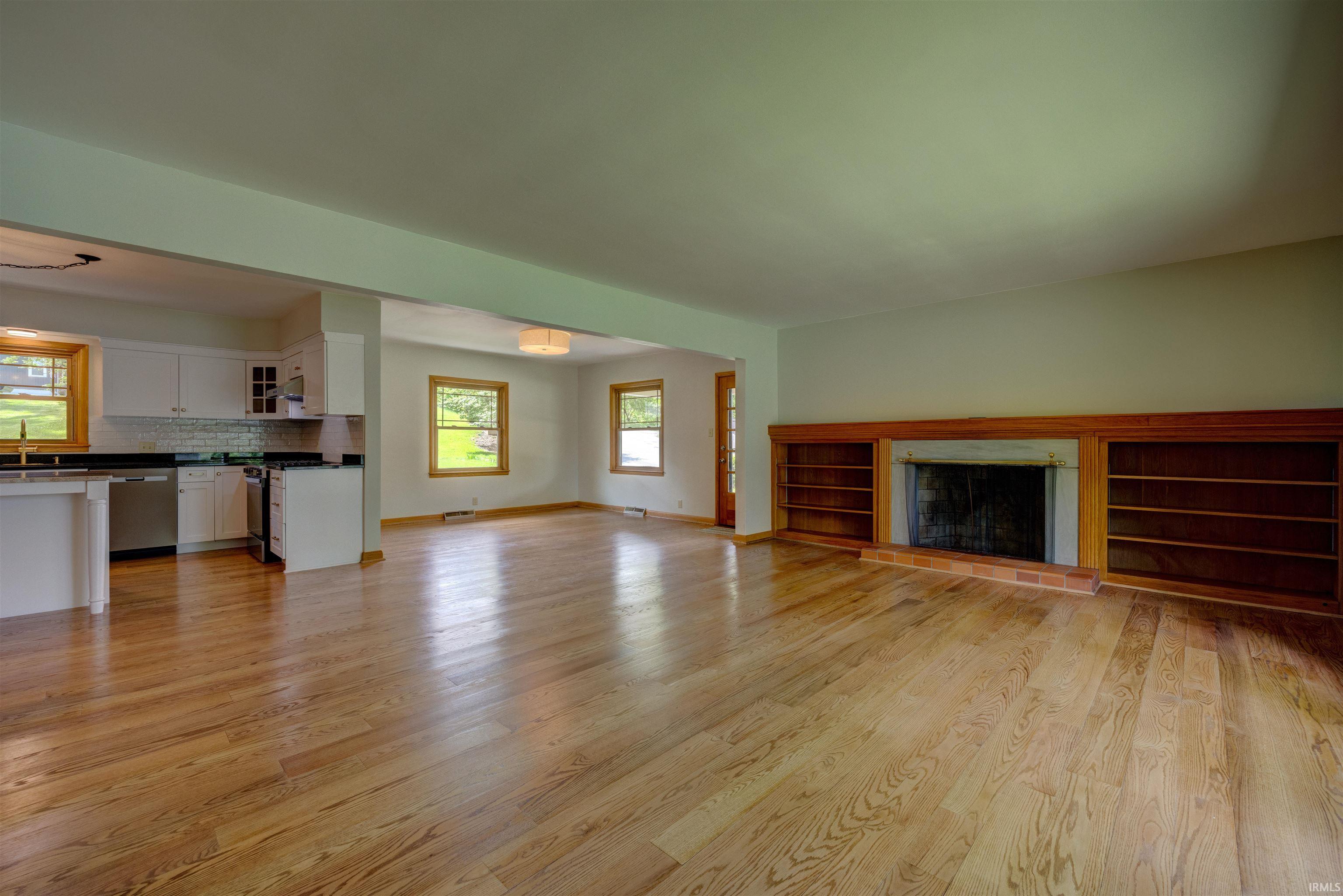 45 12th Street Tell City, IN 47586 - Photo 11 of 36