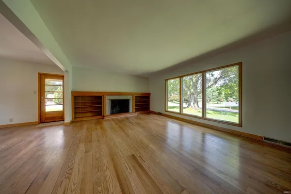 $365,000 | 45 12th Street, Tell City, IN 47586