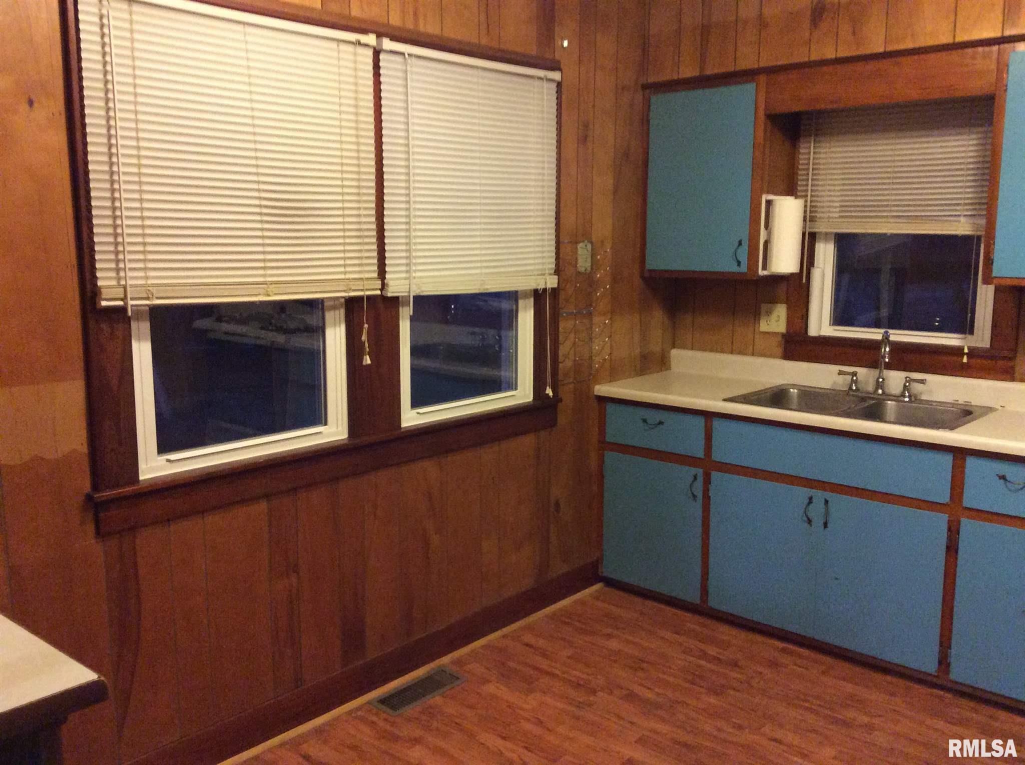 210 West 7th Street Belle Rive, IL 62810 - Photo 14 of 24