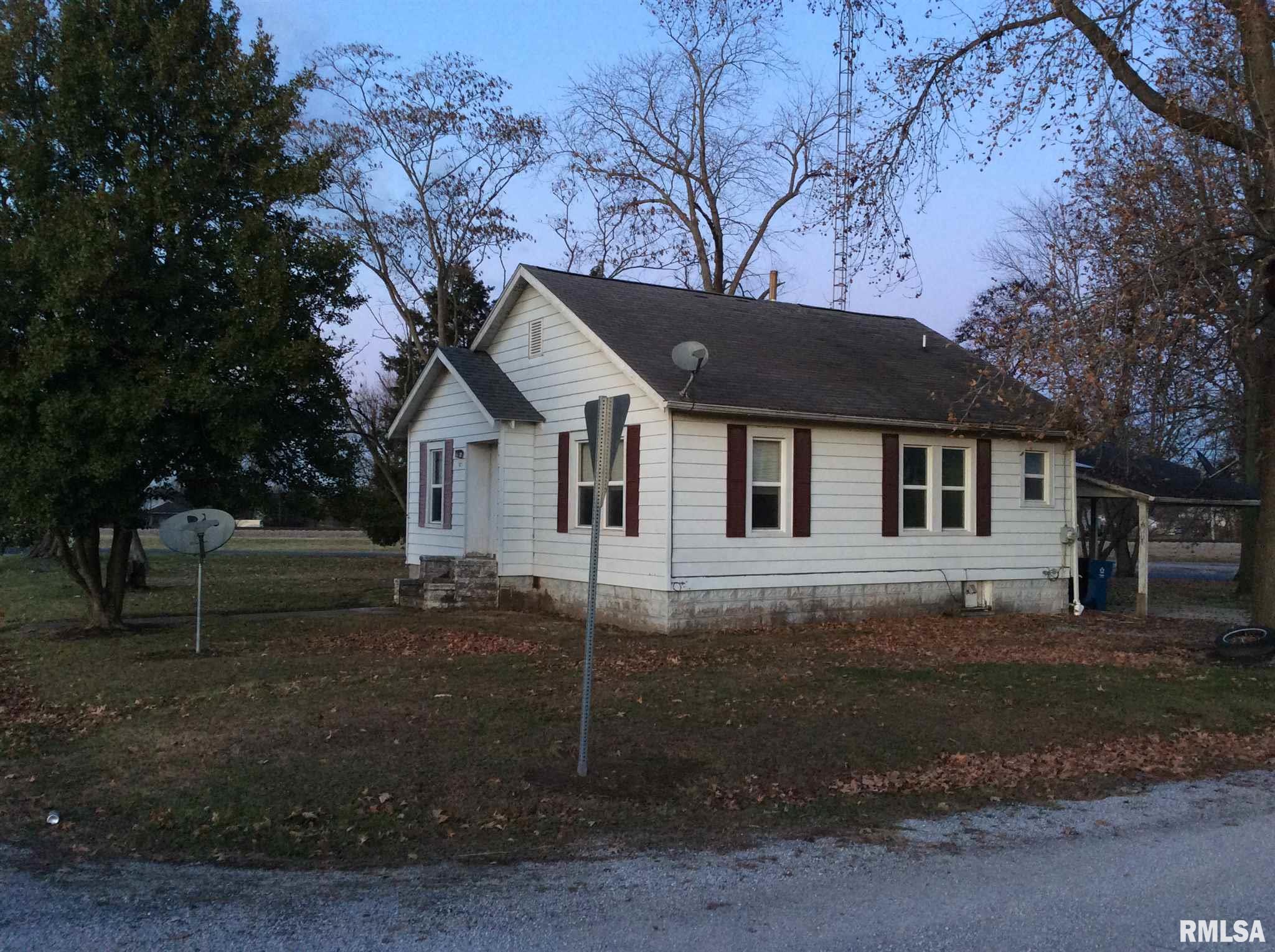 210 West 7th Street Belle Rive, IL 62810 - Photo 5 of 24