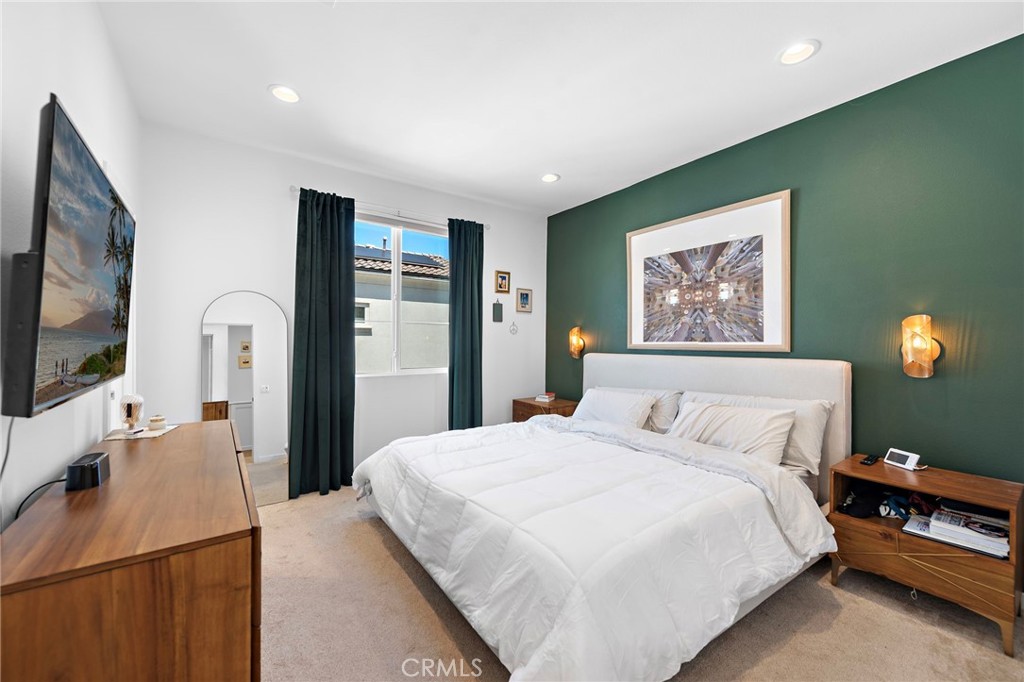 339 Ford Road Costa Mesa, CA 92627 - Photo 13 of 24
