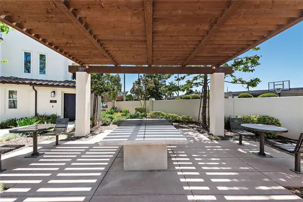 $4,800 | 339 Ford Road, Costa Mesa, CA 92627