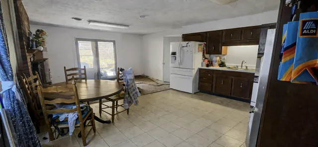 $245,000 | 328 North Dogwood Road, Powell, TN 37849