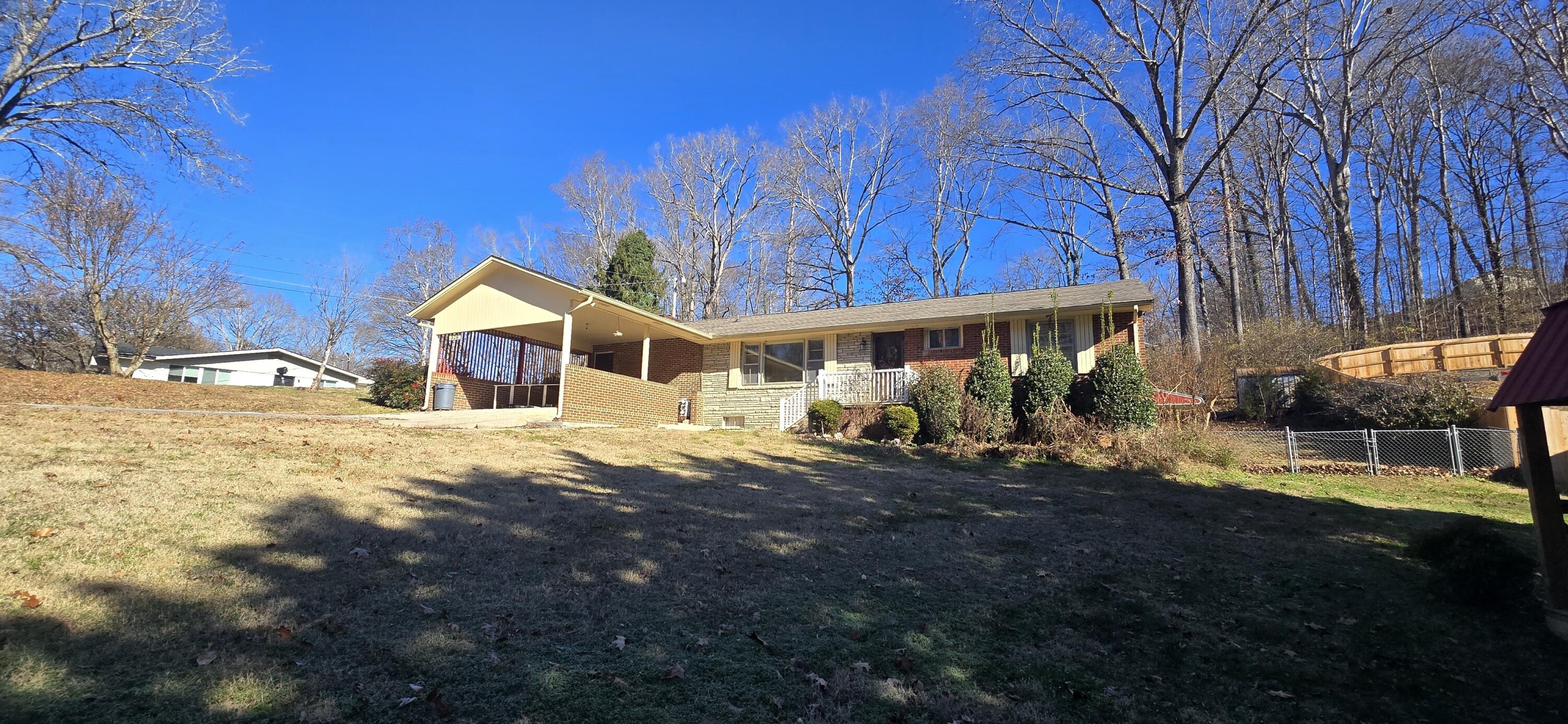 328 North Dogwood Road Powell, TN 37849 - Photo 5 of 17 17