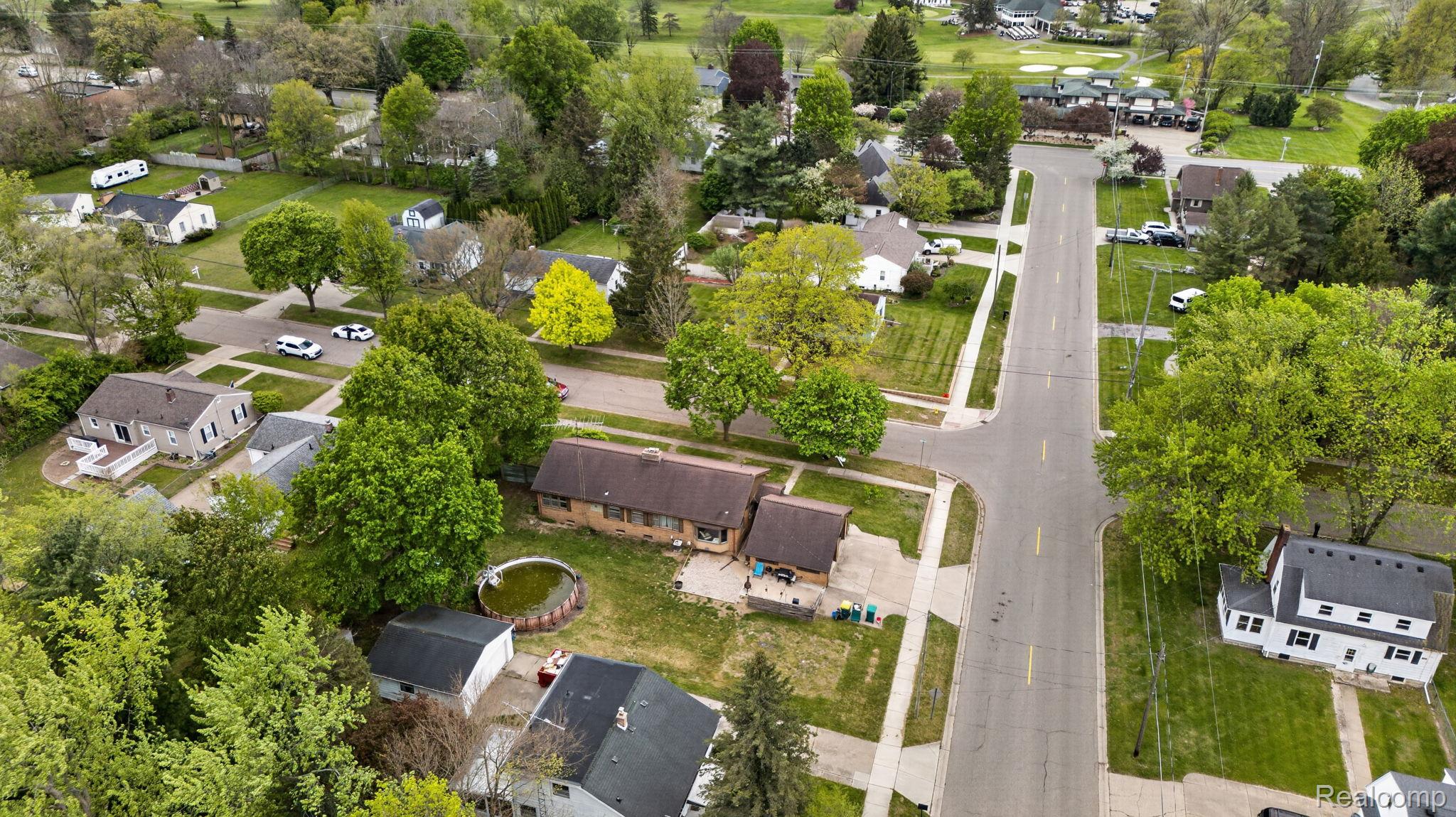 1209 Beatrice Street Flushing, MI 48433 - Photo 38 of 39 Aerial perspective of suburban area