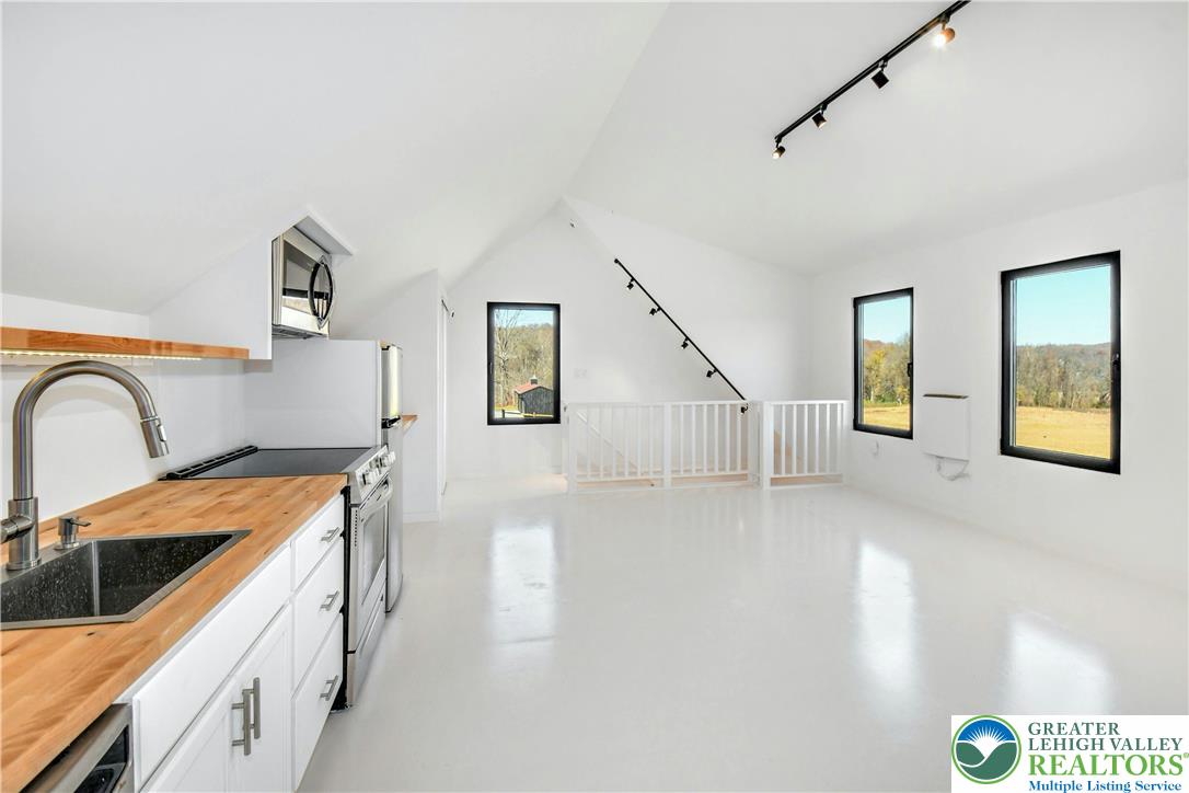 820 Spring Hill Road Riegelsville, PA 18077 - Photo 45 of 57