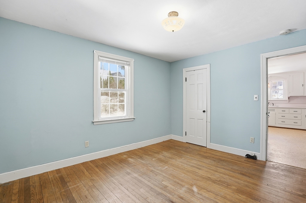 12 Cardinal Road Worcester, MA 01602 - Photo 27 of 31