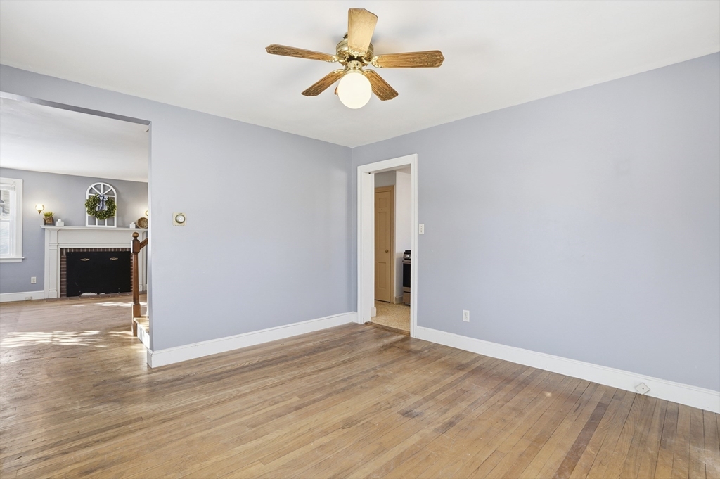 12 Cardinal Road Worcester, MA 01602 - Photo 10 of 31