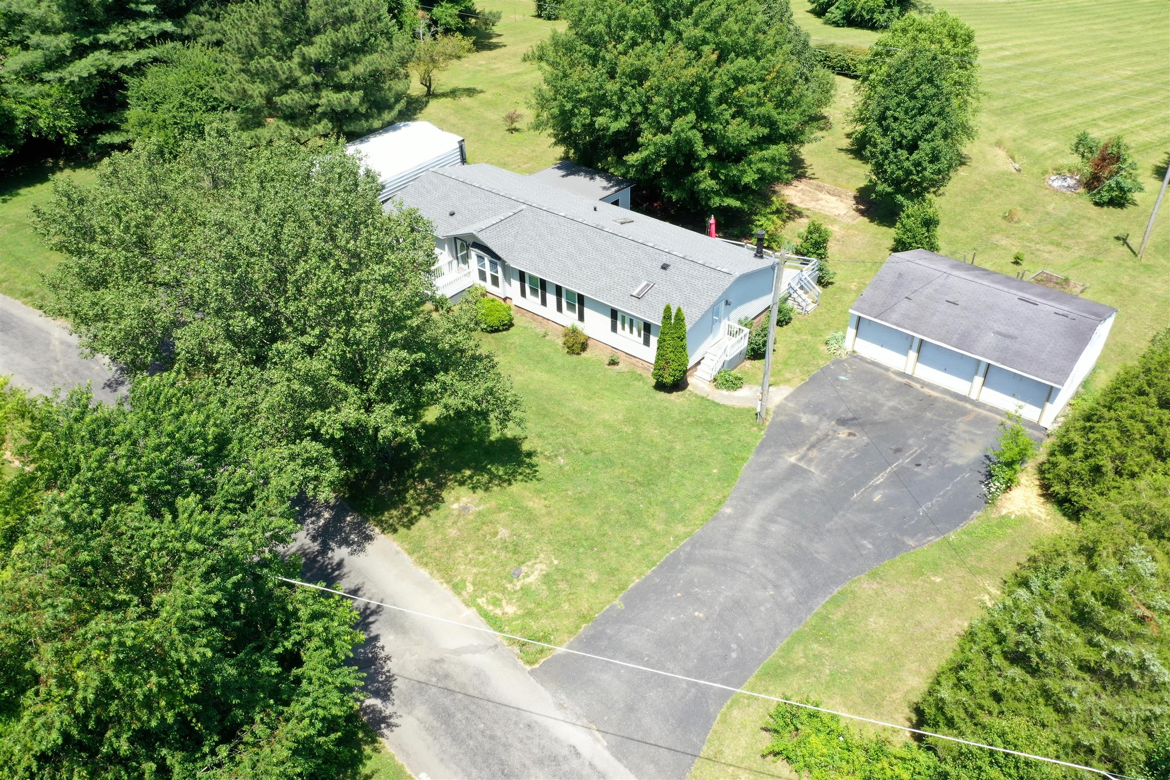 4012 Green Road Springfield, TN 37172 - Photo 3 of 17 an aerial view of a house