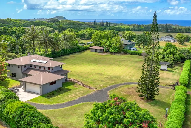 $2,750,000 | 4564 Kapuna Road, Kilauea, HI 96754