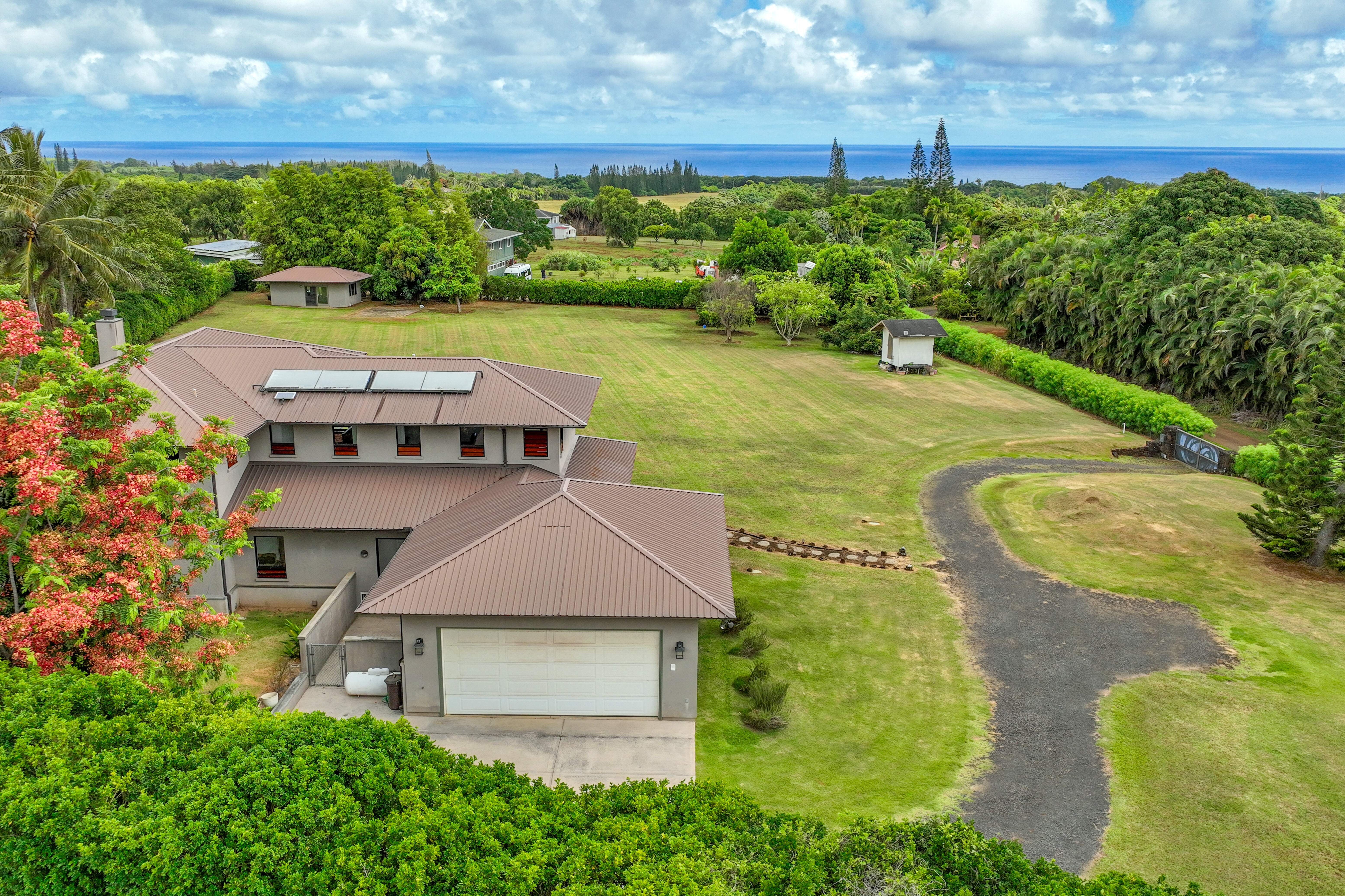 4564 Kapuna Road Kilauea, HI 96754 - Photo 2 of 26
