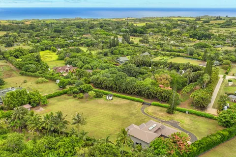 $2,750,000 | 4564 Kapuna Road, Kilauea, HI 96754